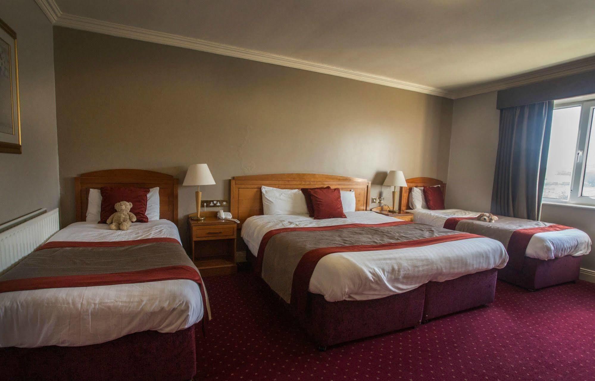 Carrickdale Hotel & Spa Dundalk Exterior foto
